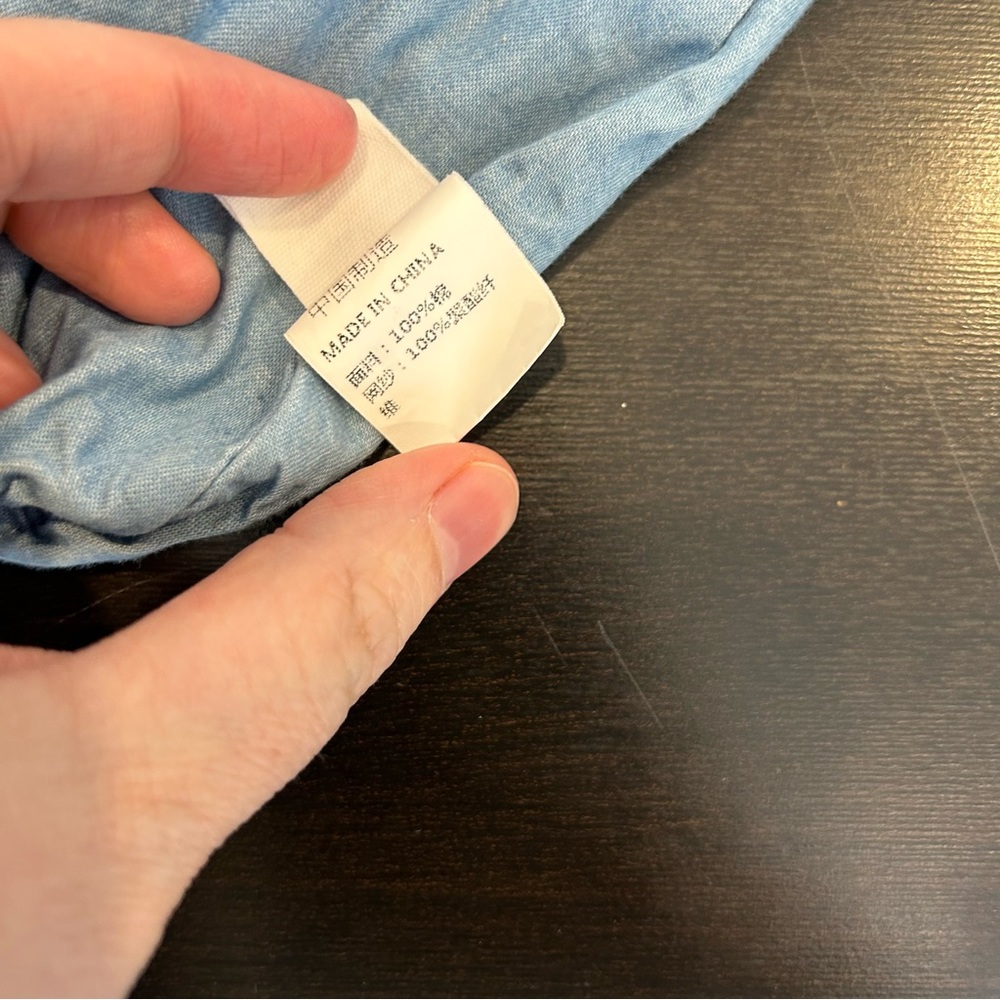 ☀️ 3/$15 Chambray Long Sleeve Bodysuit with Ruffle Collar Blue - Picture 3 of 4